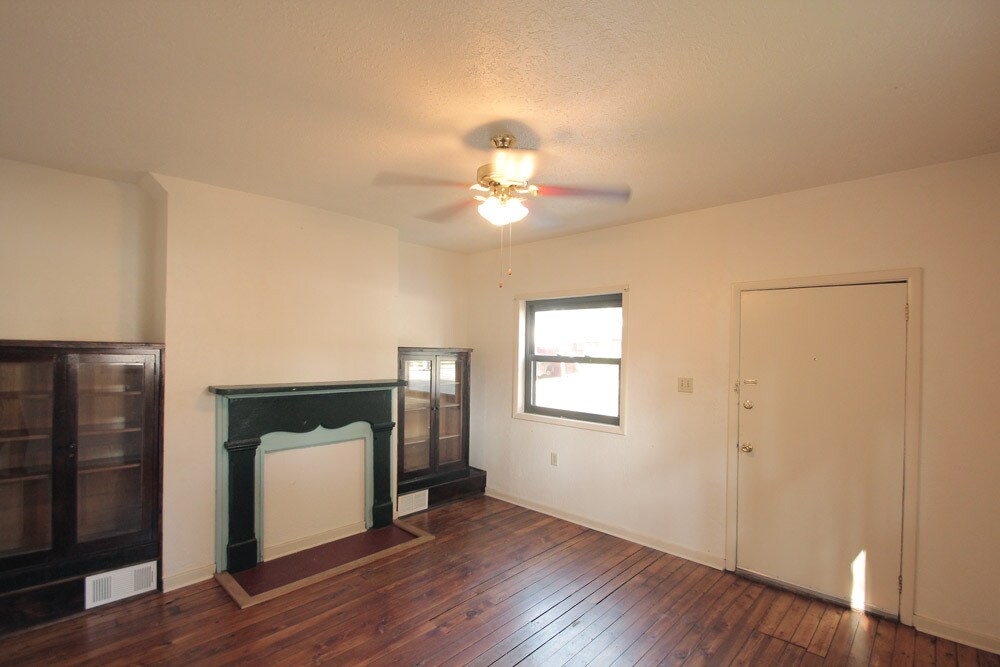 Building Photo - 720 West St