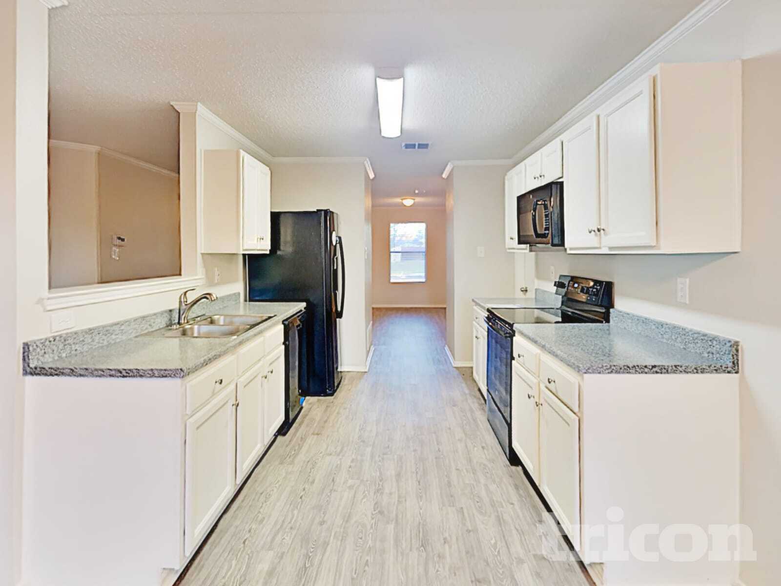 Building Photo - 647 Blue Chalk Dr