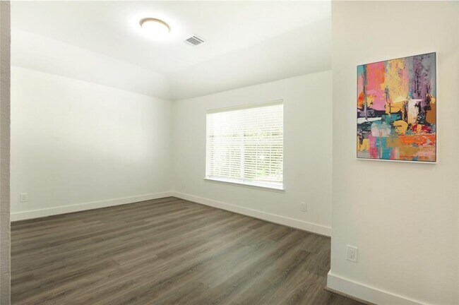 Building Photo - 9507 Flying Eagle Ct