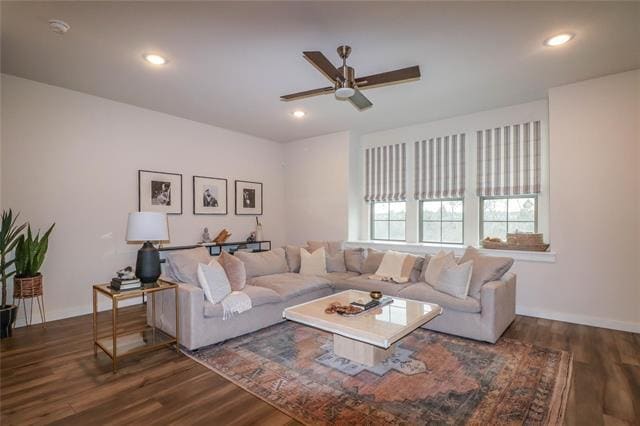 Building Photo - 264 Spring Hill Rd