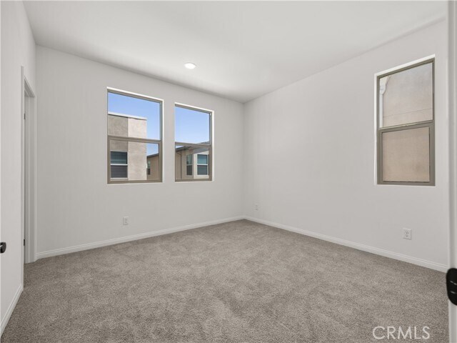 Building Photo - 27448 Pioneer Ct