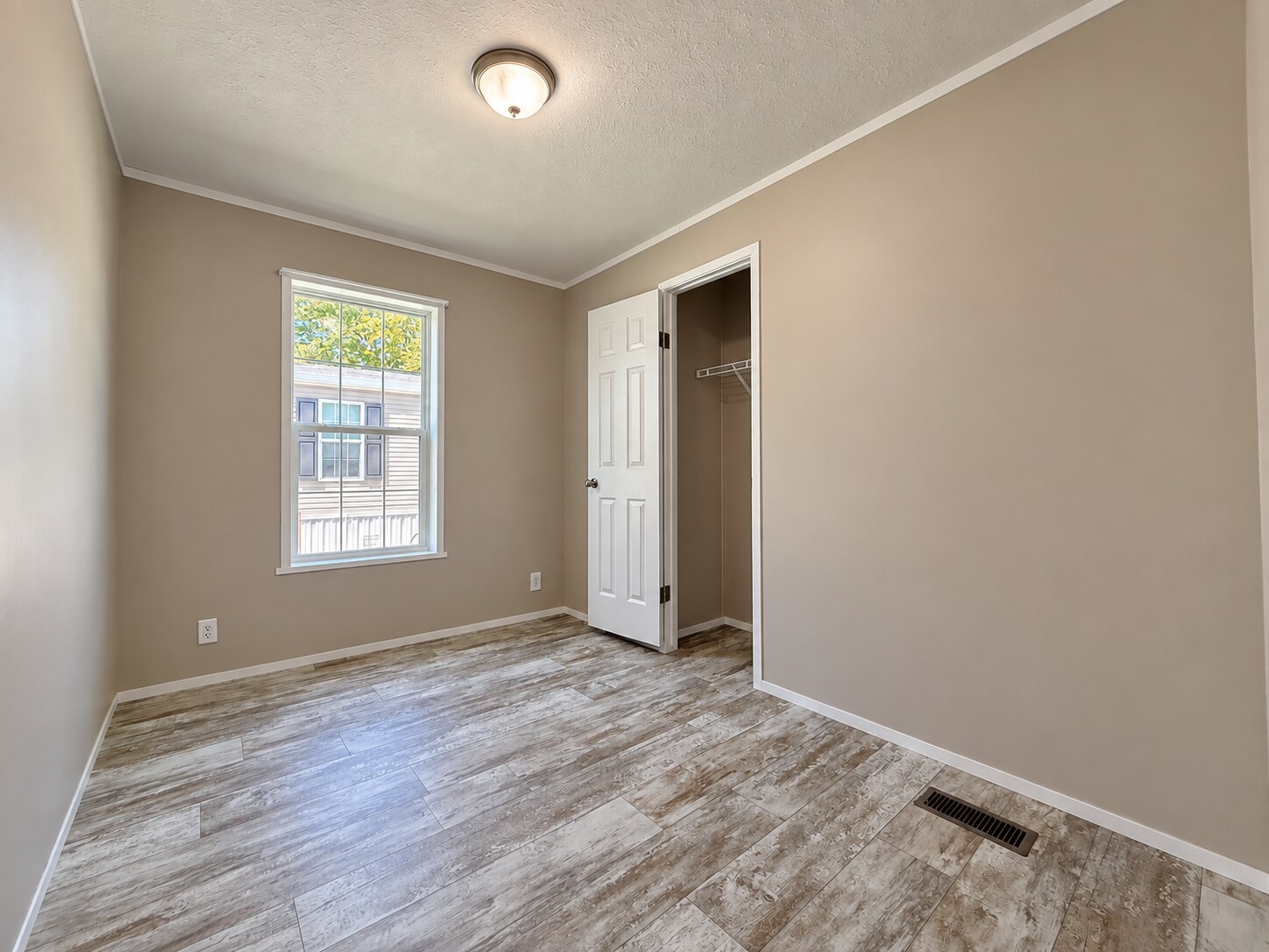 Building Photo - 11835 Cascade Cir