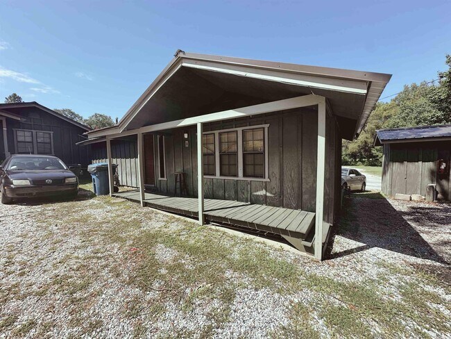 Building Photo - 22767 US-67