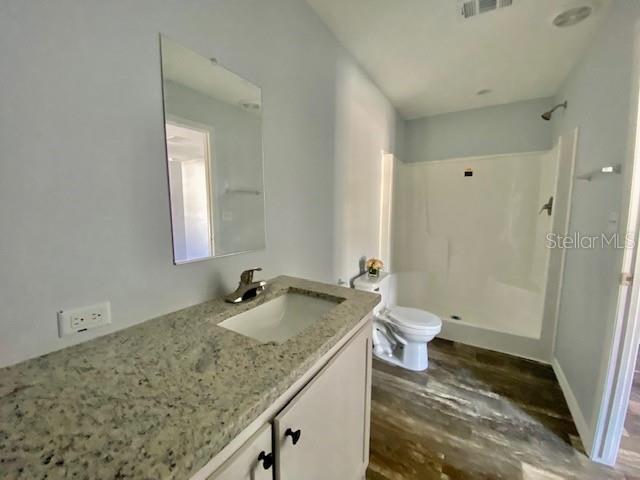 Building Photo - 2917 Kingswood Cir