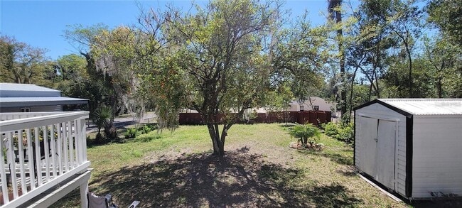 Building Photo - 416 W Howry Ave