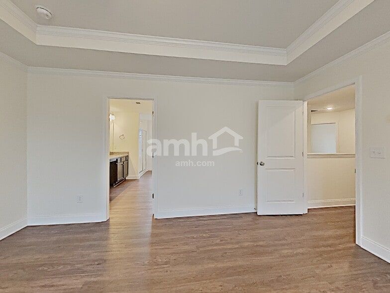 Building Photo - 5020 Franks Creek Way