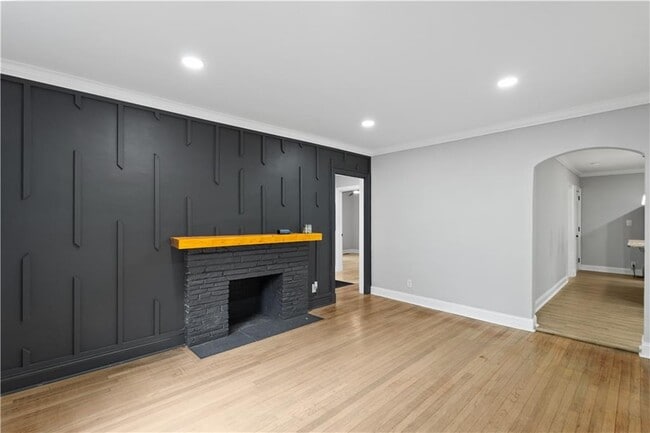 Building Photo - 3437 Harris Dr