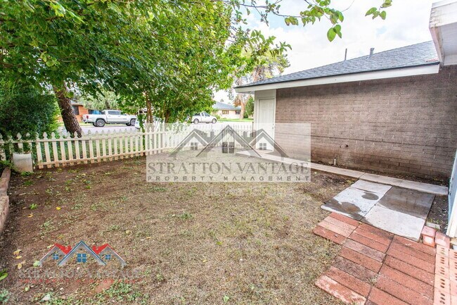 Building Photo - 5142 N 18th Pl