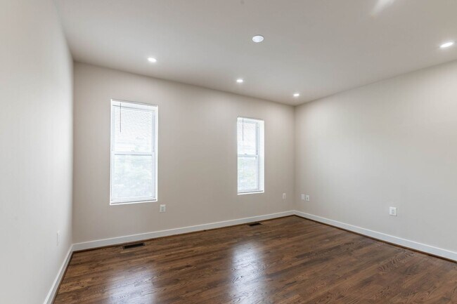 Building Photo - Brand New 3 BD Rowhome