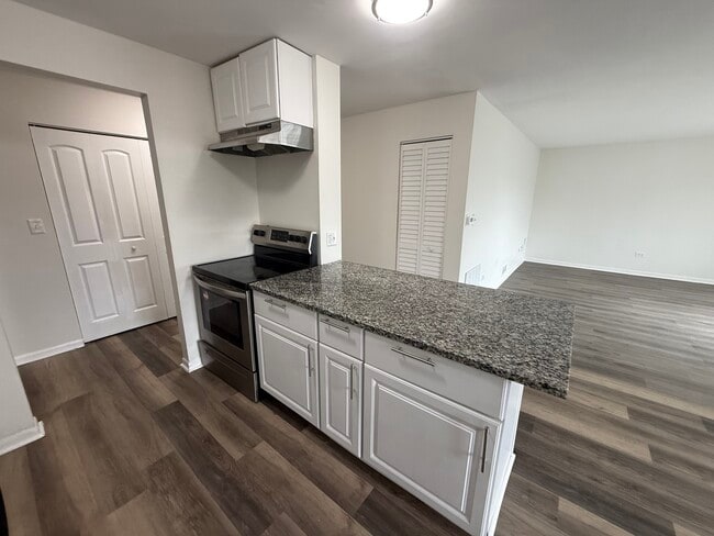 Building Photo - 2310 N Harlem Ave