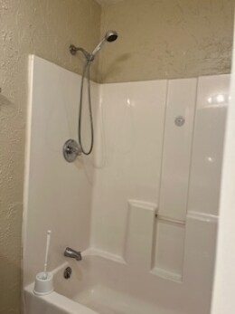 Building Photo - 629 Forest Lake Dr N