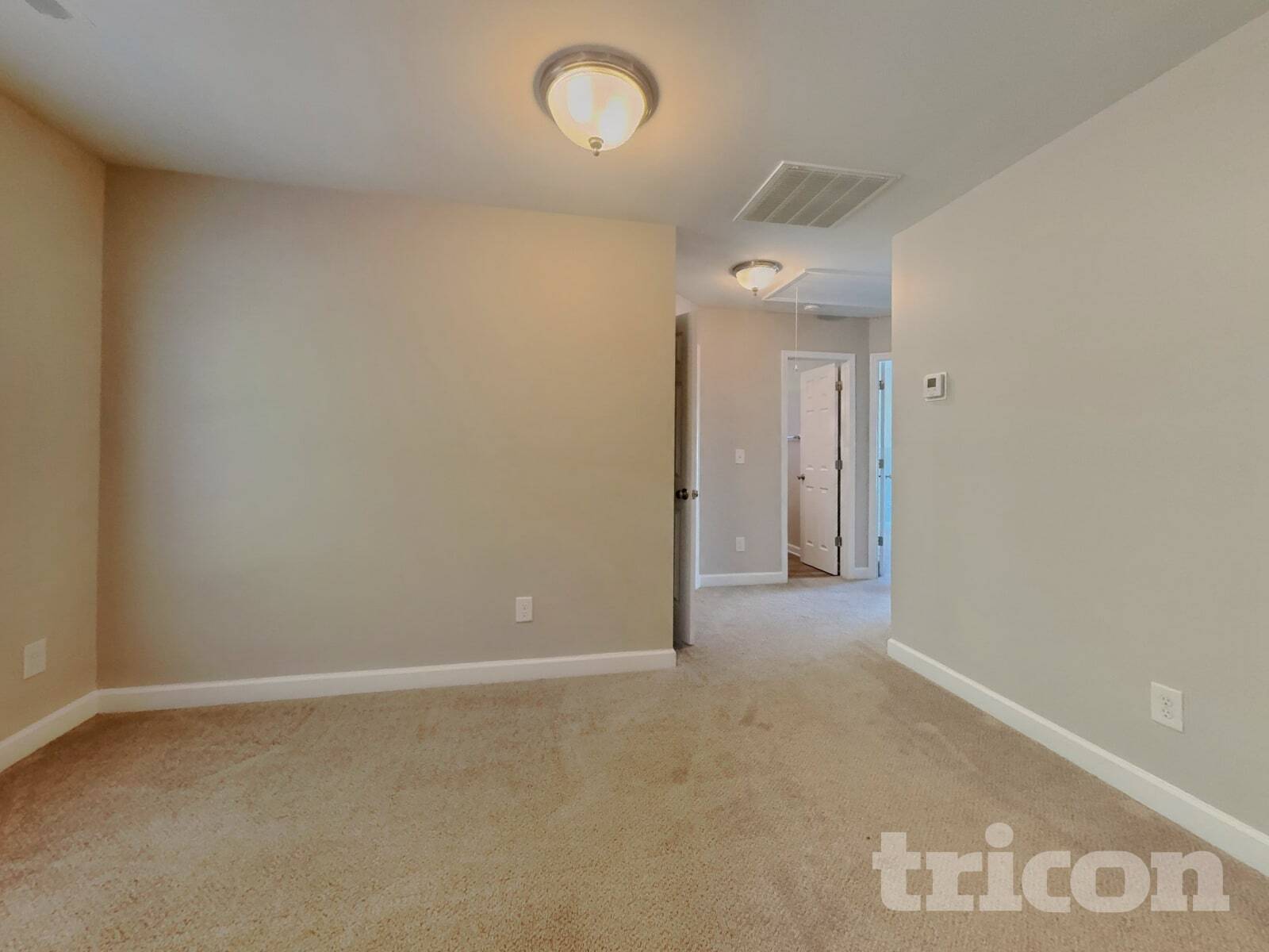 Building Photo - 1655 Crestlawn Tl