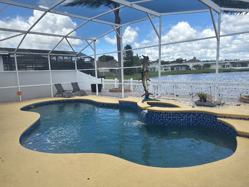 Building Photo - 1555 Harrier Dr