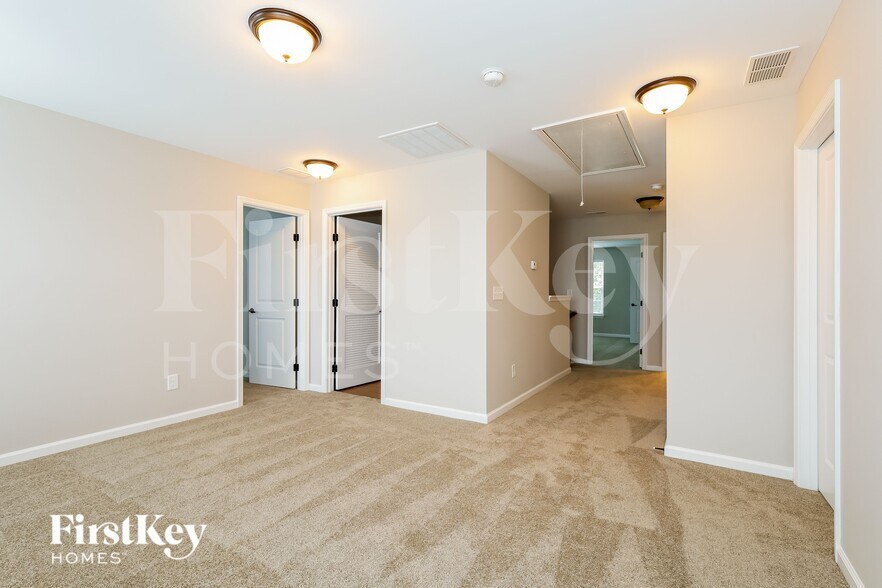 Building Photo - 4113 Oconnell St