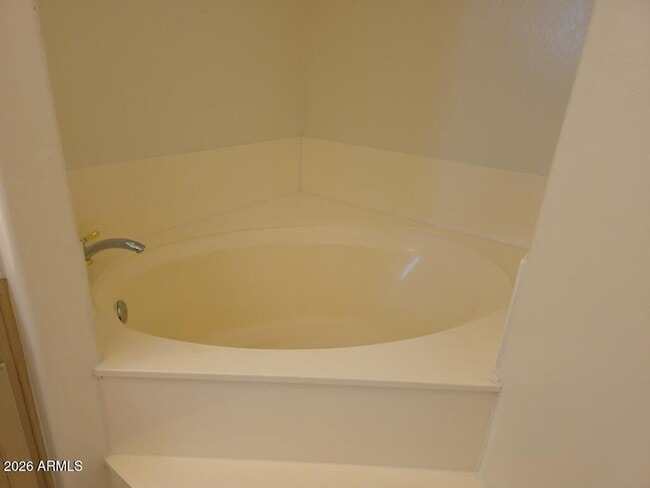 Building Photo - 5249 E Shea Blvd