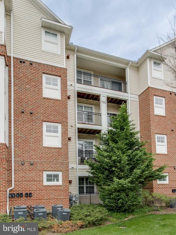 Building Photo - 12941 Centre Park Cir