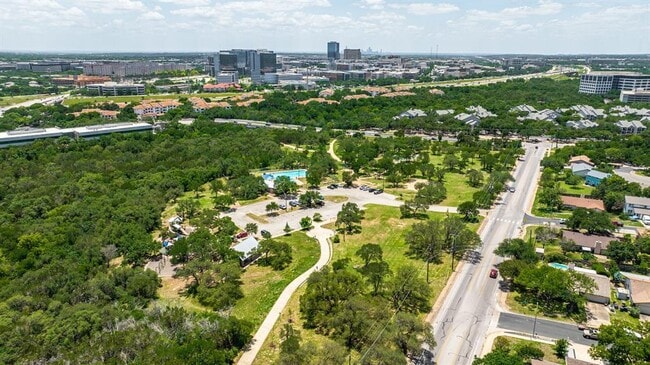 Building Photo - 725 Crane Canyon Pl