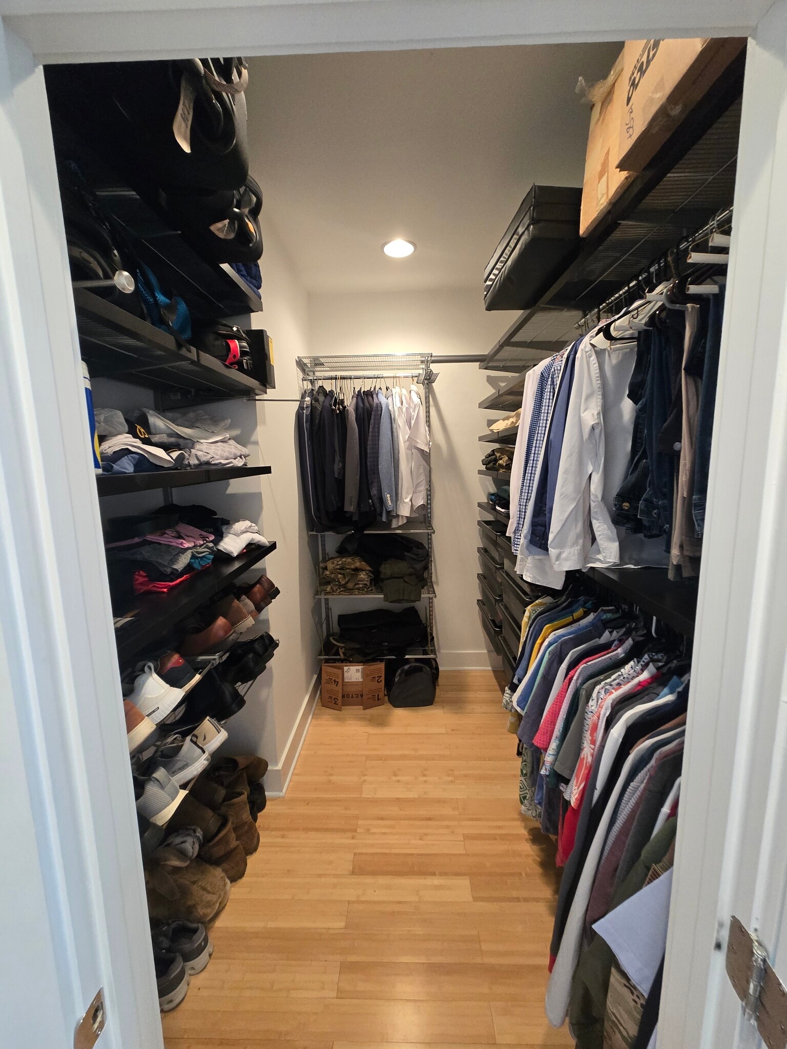 GIANT and modern master closet - 1013 V St NW