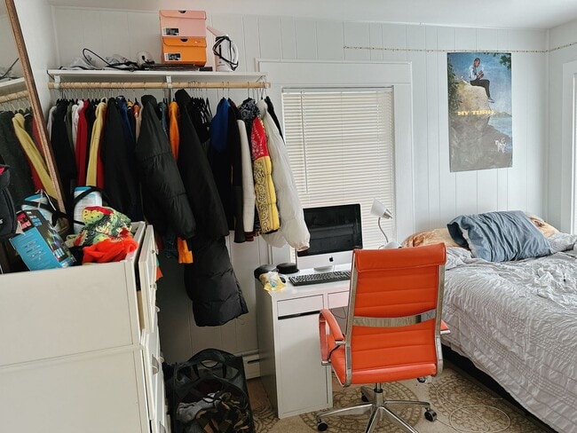 Building Photo - 821 Billy Frank Jr. St