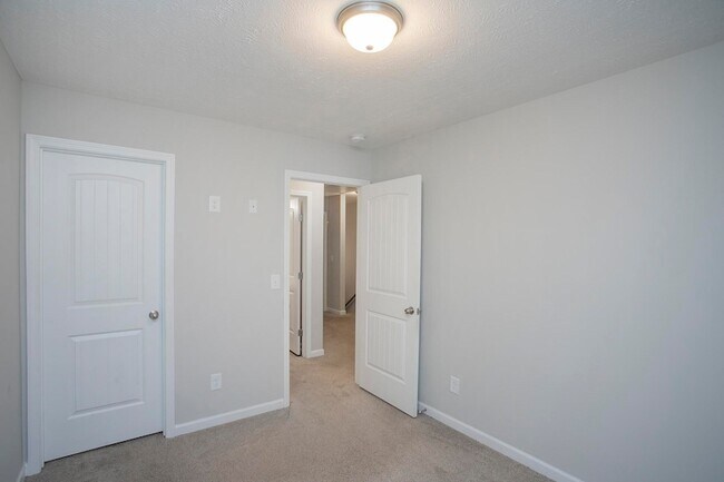 Building Photo - 429 Rick Mccormick Dr