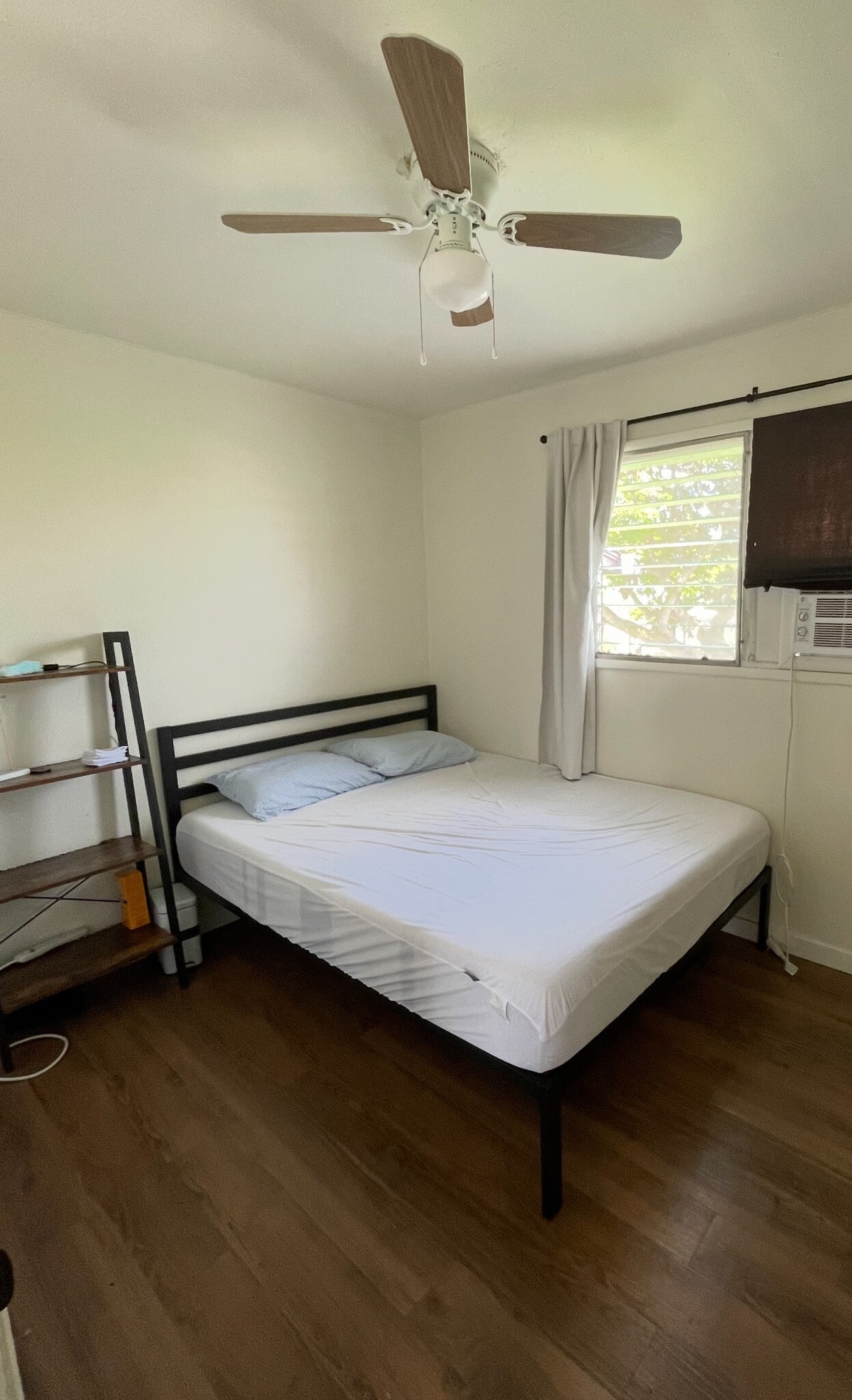 Building Photo - 1409 Auauki St