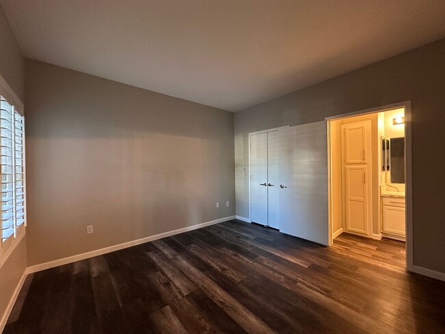 Building Photo - UPGRADED LUXURY 2BED 2 BATH CONDO IN GATED...