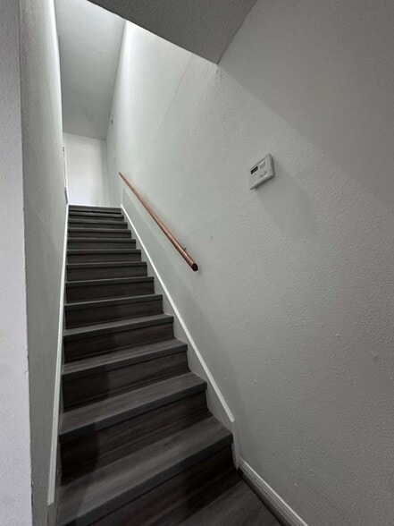 Stairs - 7700 Creekbend Dr