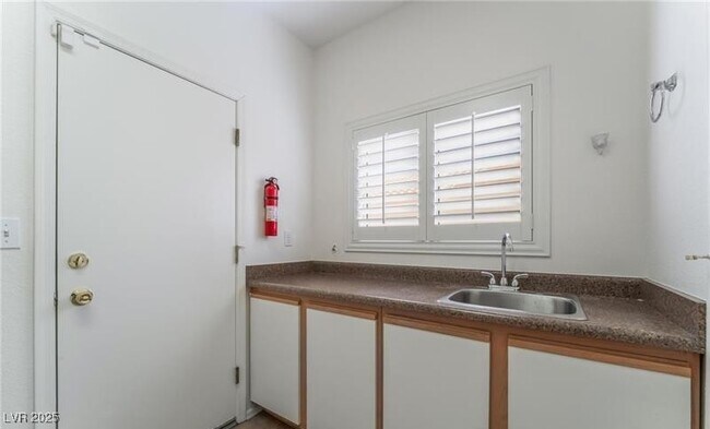 Building Photo - 2505 Indigo Valley St