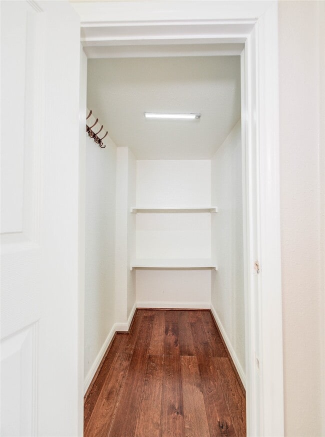 Building Photo - 13618 Woodspire Dr