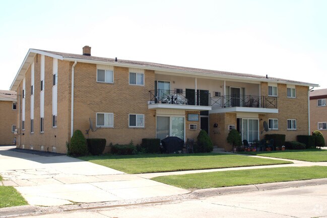 Building Photo - Trident Apartments