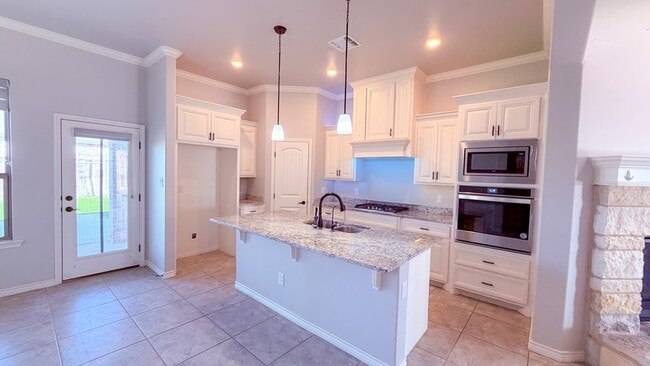 Building Photo - 1617 Twin Falls Dr