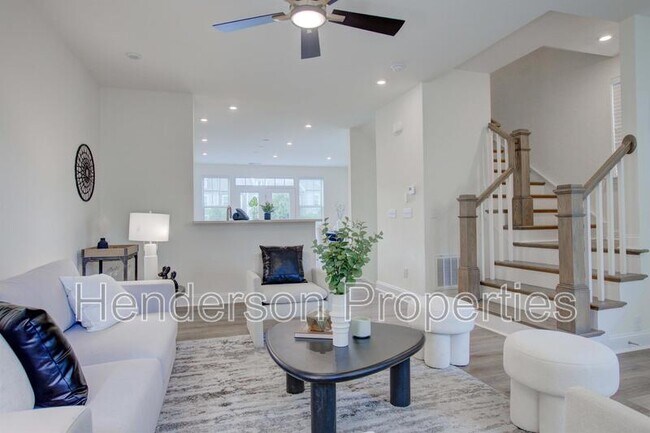 Building Photo - 112 Judson Ave