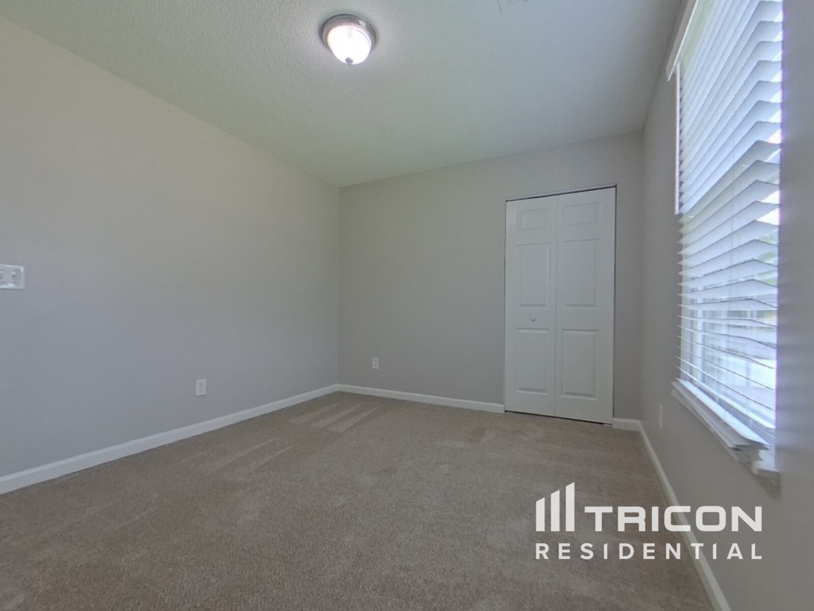 Building Photo - 113 Fox Grove Cir