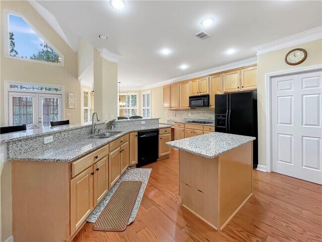 Building Photo - 1911 Berkshire Eve Dr