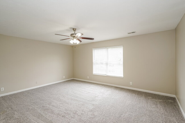 Building Photo - 171 Sophie Dr