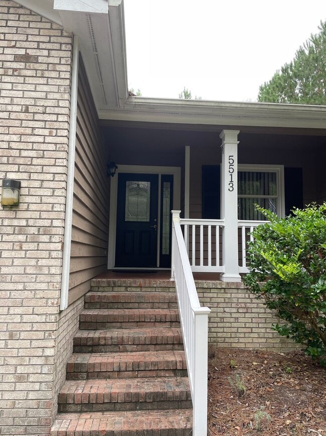 Building Photo - 5513 Gondolier Dr