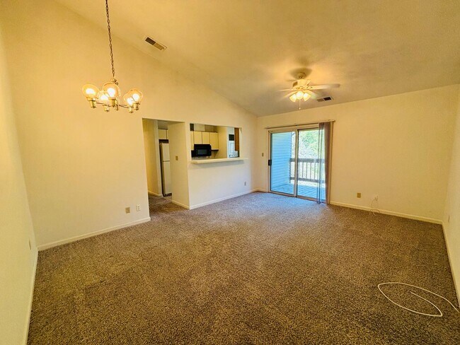 Building Photo - 401 Berryfield Ln