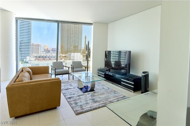 Building Photo - 3726 S Las Vegas Blvd