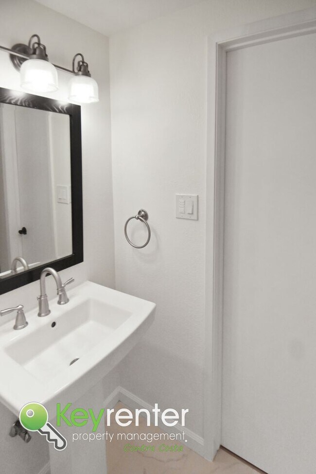 Building Photo - Welcome to Your Lafayette Retreat — Where ...