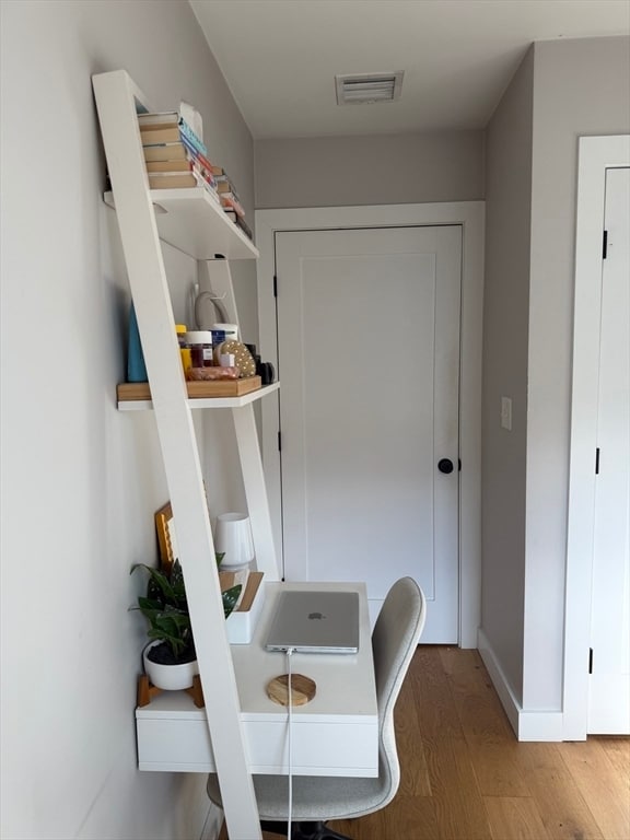 Building Photo - 536 E Broadway