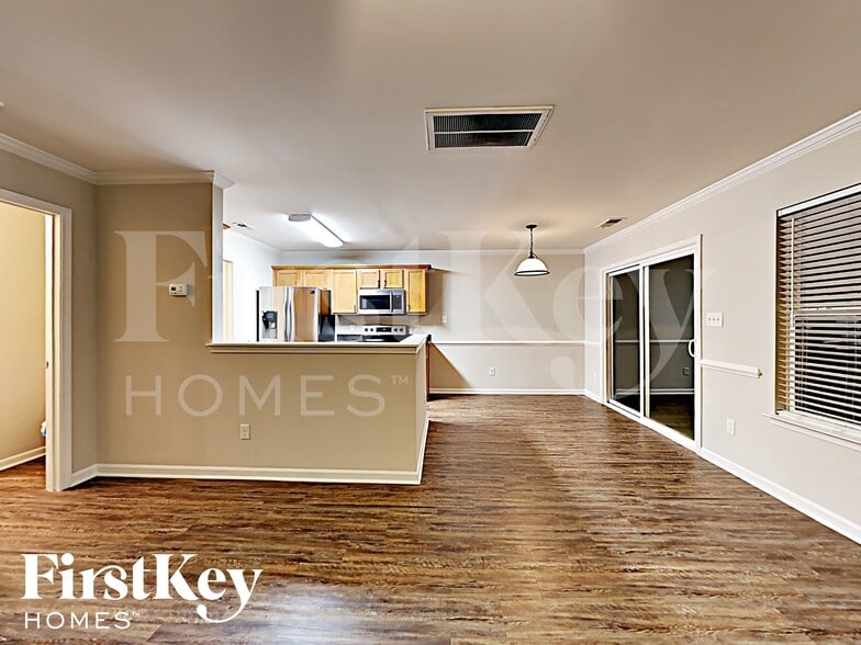 Building Photo - 2434 Cairns Mill Court