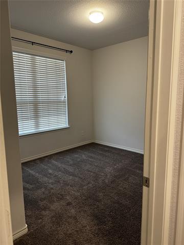 Building Photo - 2165 Barx Dr