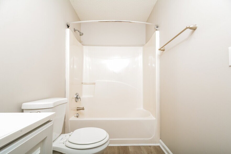 Building Photo - 3323 Baseline Rd