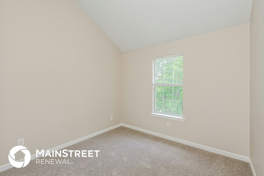 Building Photo - 680 Compton Ln