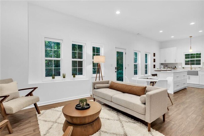 Building Photo - 3882 The Ascent NE