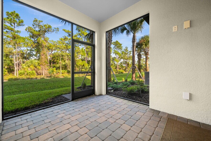 Building Photo - 4286 Sonoma Oaks Cir