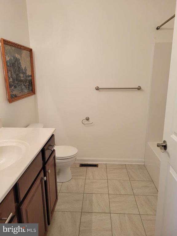 Building Photo - 325 Poplar Springs Rd