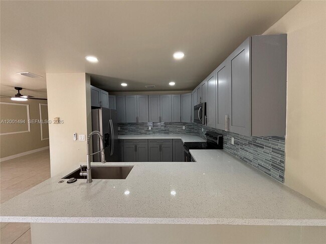 Building Photo - 5450 NW 94th Terrace
