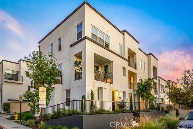 Building Photo - 103 Cadence