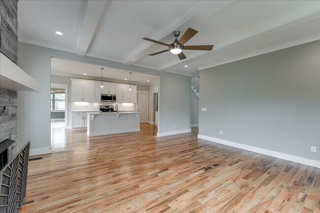 Building Photo - Beautiful, 5 bedroom Ooltewah Home!